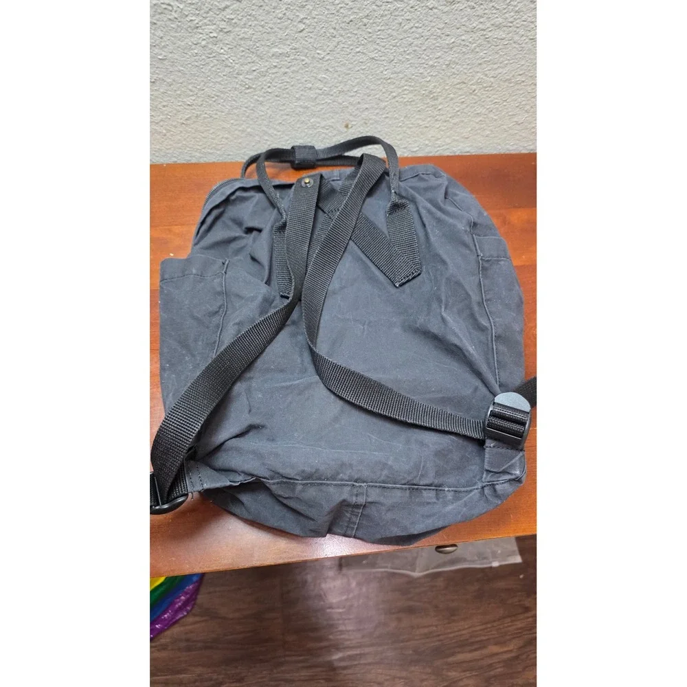 Fjallraven Kanken Backpack Unisex Black 23510 Classic School Bag